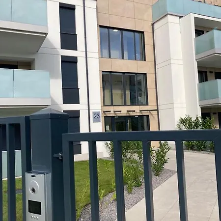 Platinium Gardensuite Maxima New Apartamento *