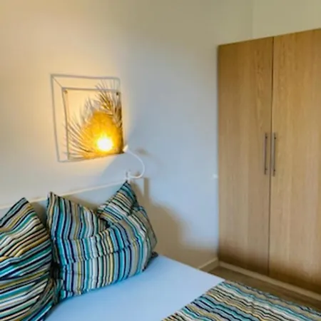 Platinium Gardensuite Maxima New